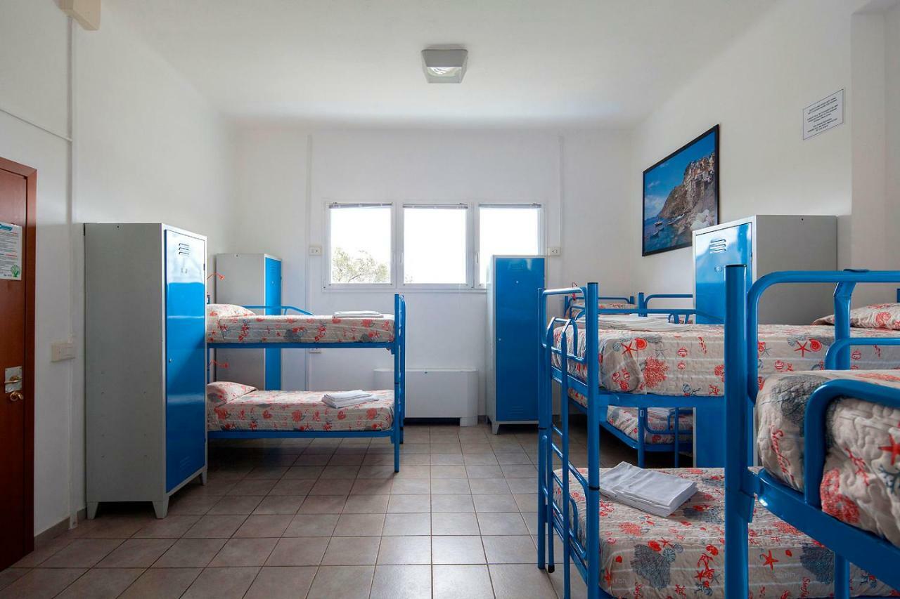 Ostello Corniglia Eksteriør billede